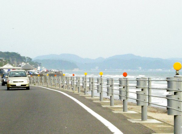 国道134号線峯ヶ原バス停付近の画像です 国道134号線峯ヶ原バス停付近の画像です