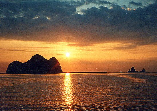 大田子の夕日の画像です 大田子の夕日の画像です