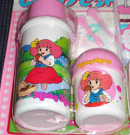 �n���o�[�K�[��H�ׂ郂���̉摜�ł�