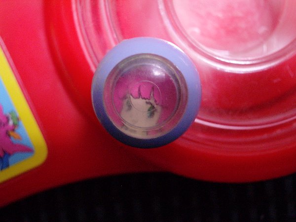 �܂݂̒��ɂ��郂���̉摜�ł�