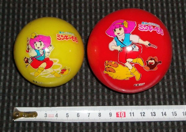 �J���[�{�[���̉摜�ł�