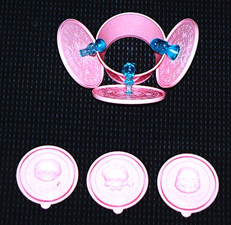 �S�ẴL�����N�^�[�̃v�����܂��̓[���[�^�̉摜�ł�