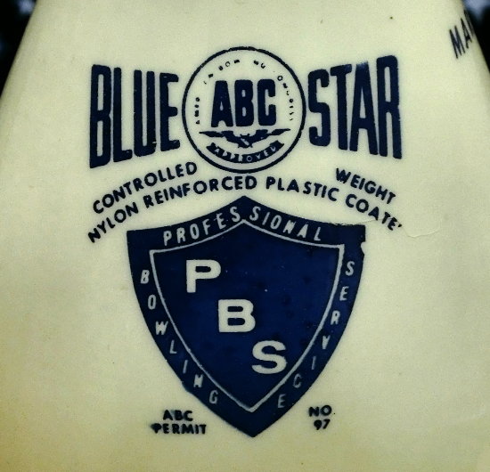 ���ʂ̃{�E�����O�s���̉摜�ł�