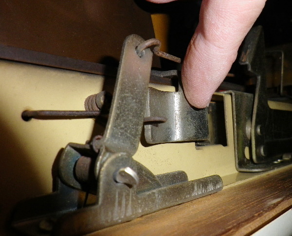 �Z���̎~�ߋ�������ɖ߂��Ă���摜