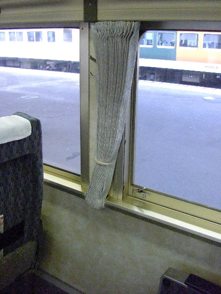 サロ185−11車内の画像です サロ185−11車内の画像です
