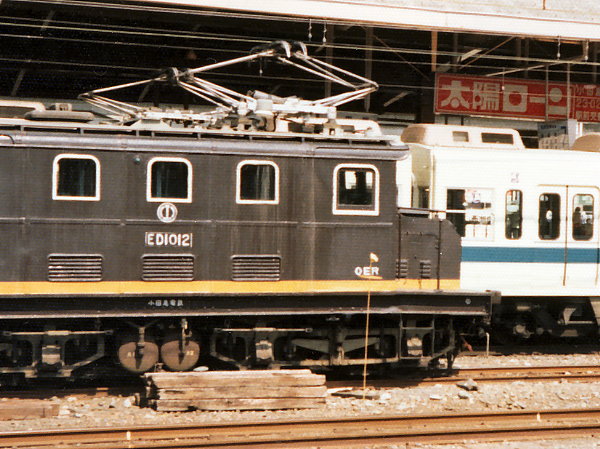 ED1012号電気機関車の画像です ED1012号電気機関車の画像です