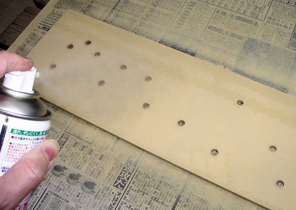 �X�v���[�œh�����Ă���摜�ł�