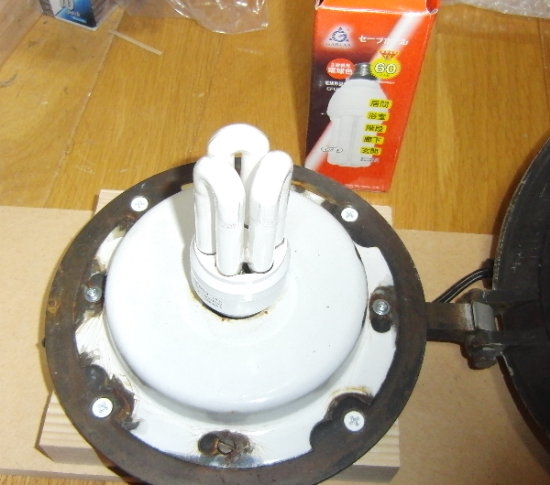 �d���`�u�������͂߂��摜�ł�