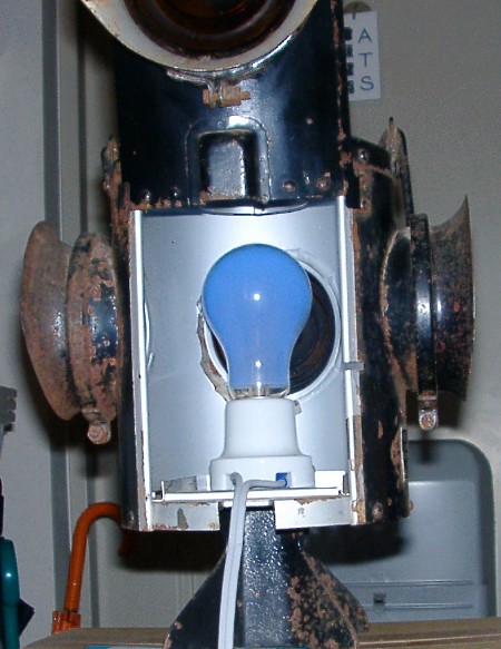 ポイント転轍灯の中身画像です