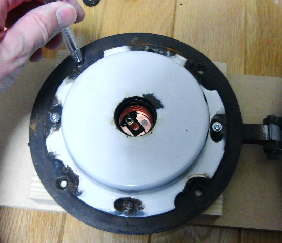 �\�P�b�g�̈ʒu���߂����Ă���摜