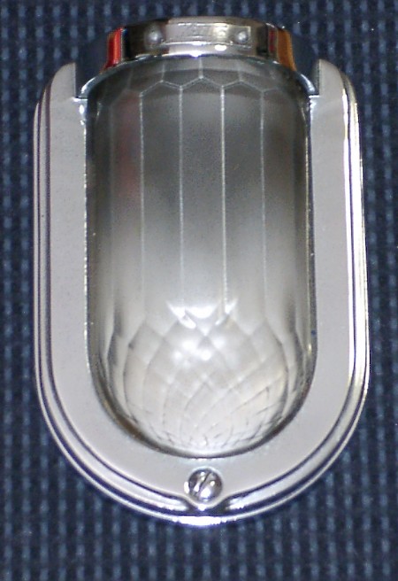 営団地下鉄銀座線の車内予備灯の画像